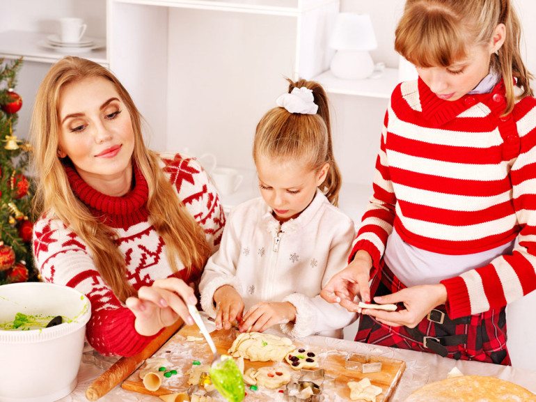 Making Traditions For Your Family Over The Holidays